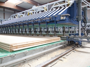 CLT-Produktionsanlagen für Massivholz